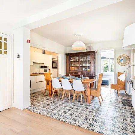 Near Sea With Bbq And Play Attic, Cleaning Included Villa Koksijde