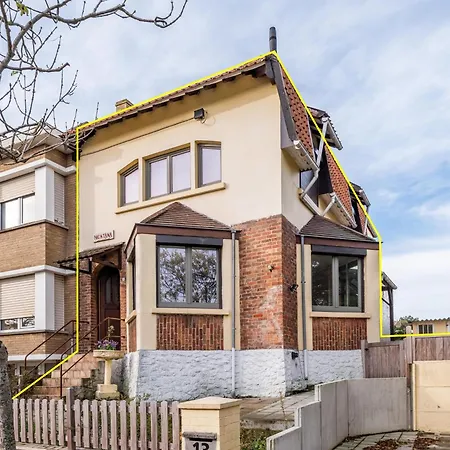 Near Sea With Bbq And Play Attic, Cleaning Included